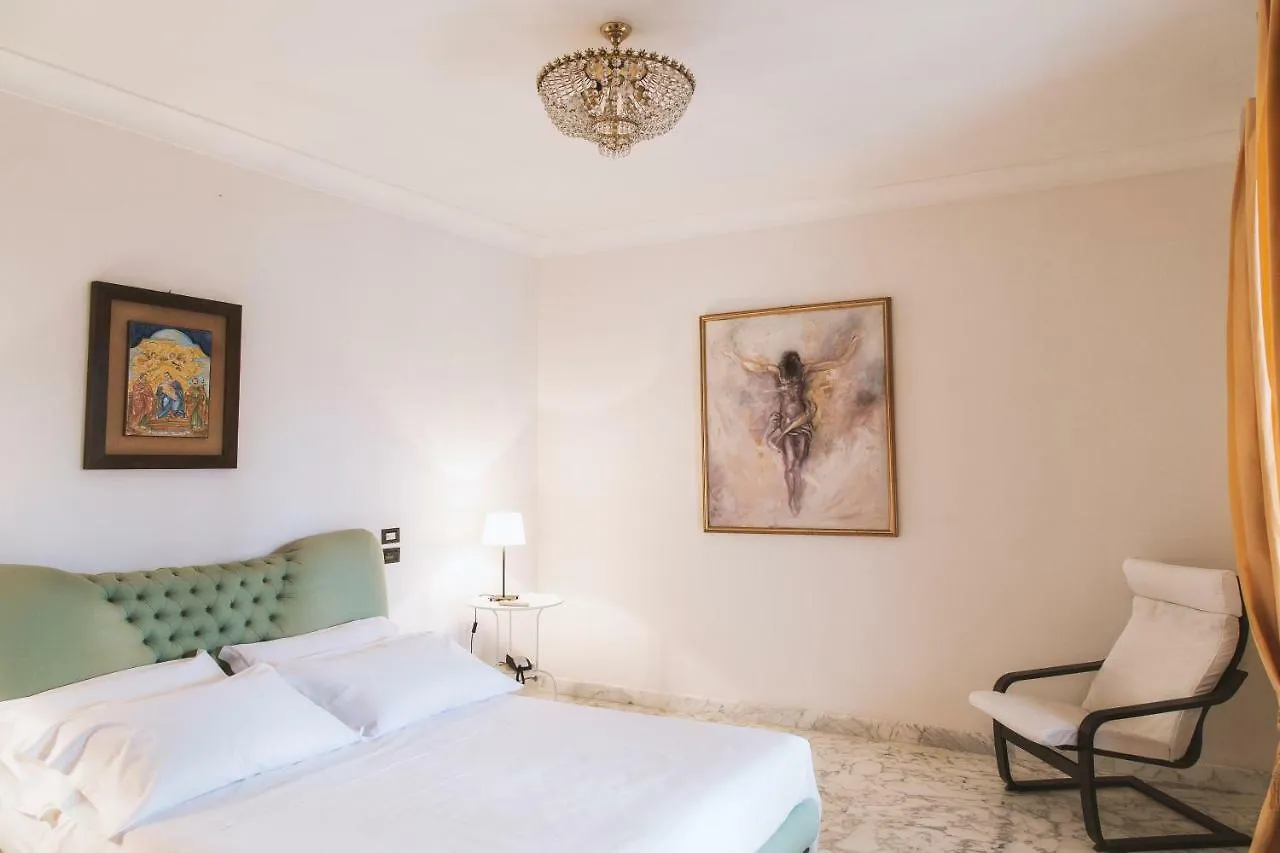 Shalai Relais Apartment Pachino Italia